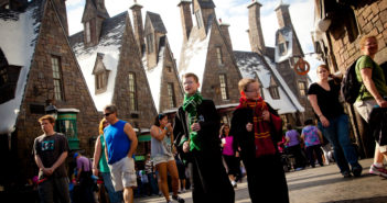 The Wizarding World of Harry Potter – Hogsmeade